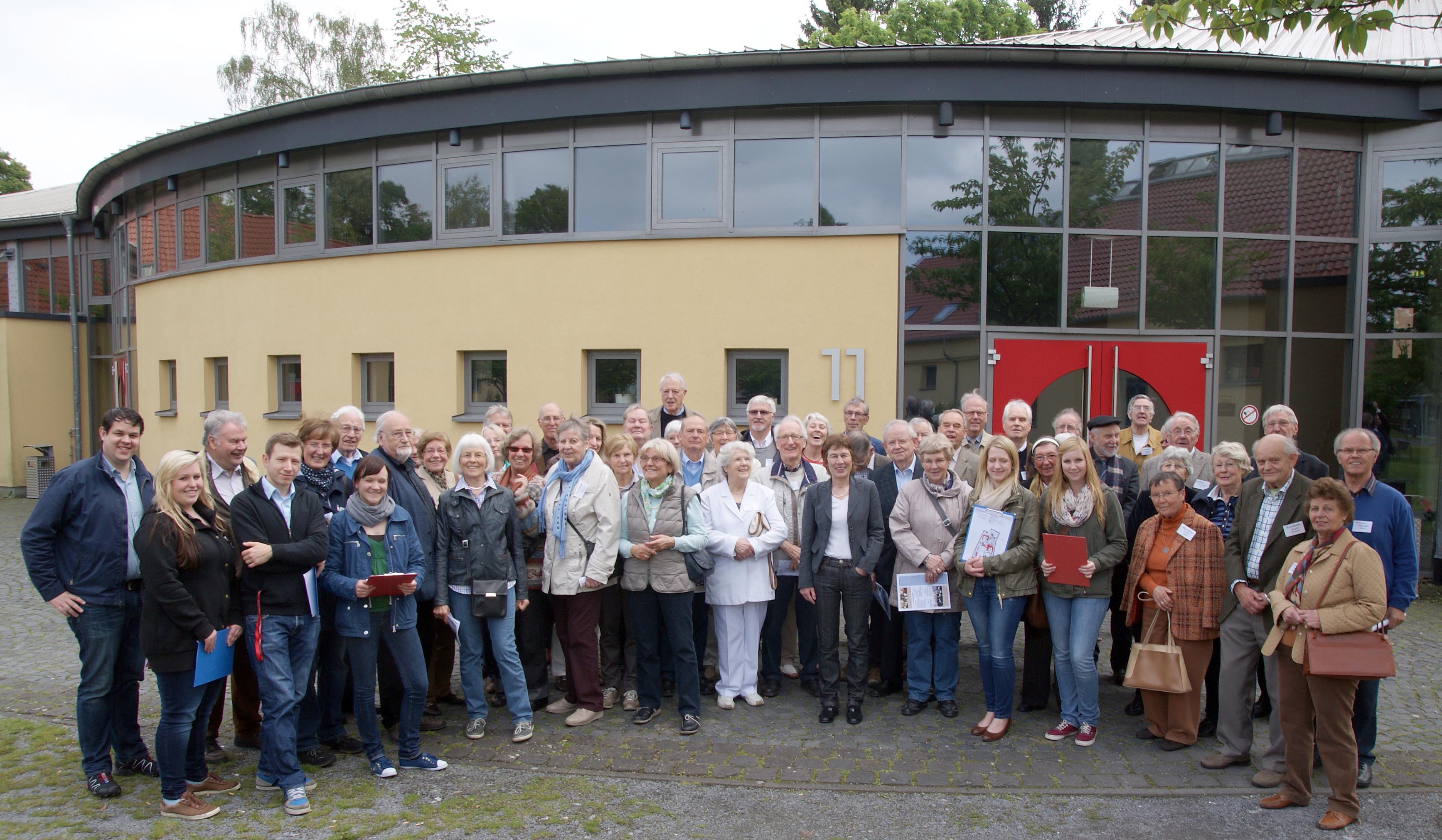 60 Mitglieder der Gemeinschaft Katholischer Männer und Frauen (KFM) im Bund Neudeutschland besichtigten den Soester Hochschulcampus der Fachhochschule Südwestfalen. Fotos: Hinrichs | FH SWF
