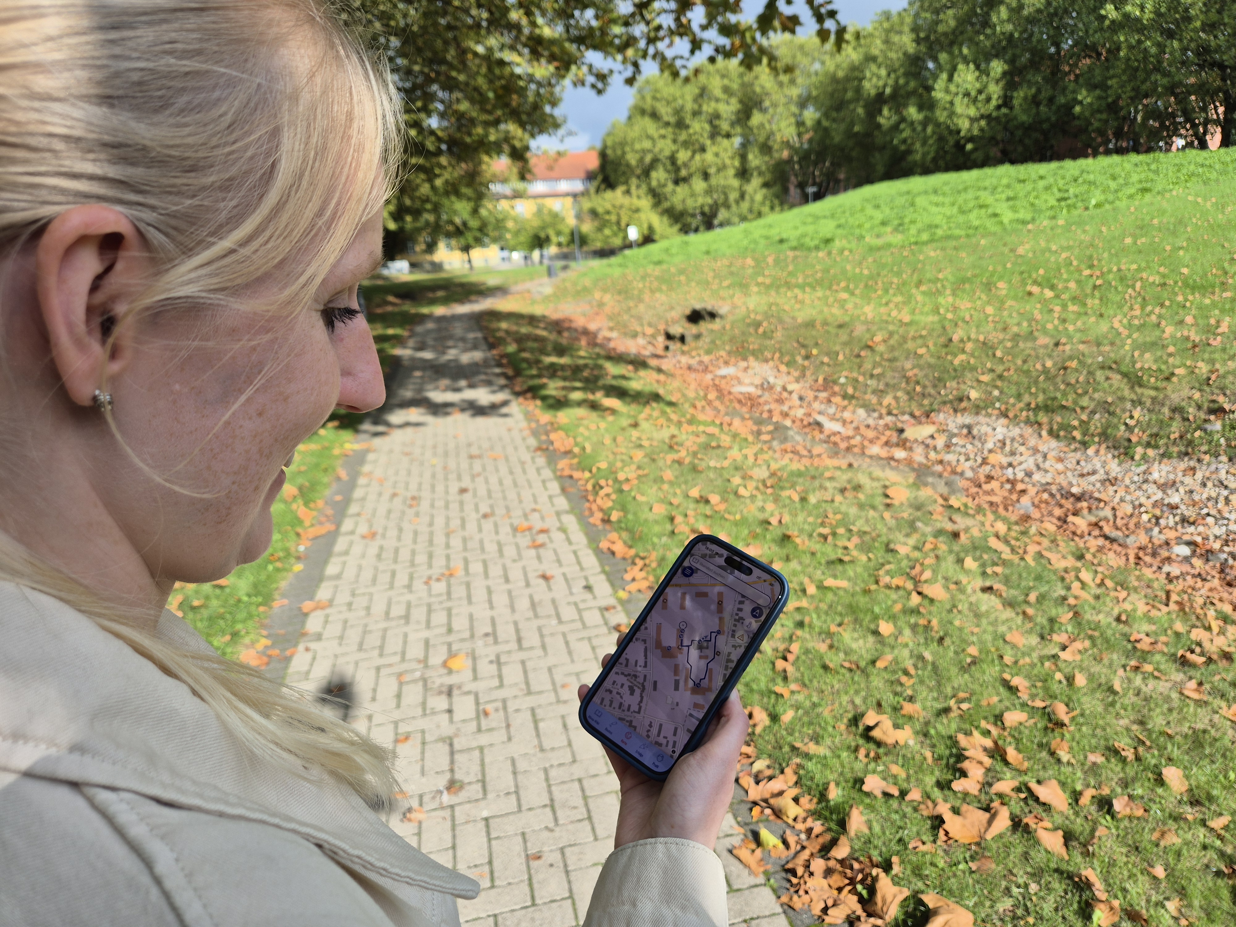 Spielerisch für das Thema Klima sensibilisieren und wertvolle Informationen bieten, dieses Teilziel hat das Projektteam in Form von Rundgängen durch die Stadt realisiert – digital und analog.