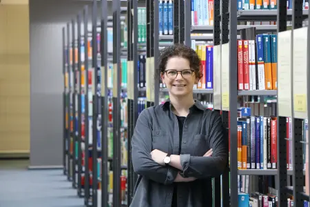 Auch in der Bibliothek ist sie öfter anzutreffen.