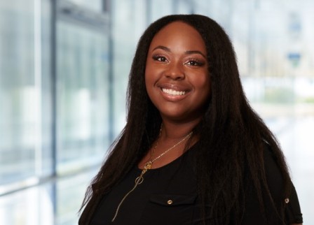 Shahidah Foster, Absolventin des Masterstudiengangs IMIS Online