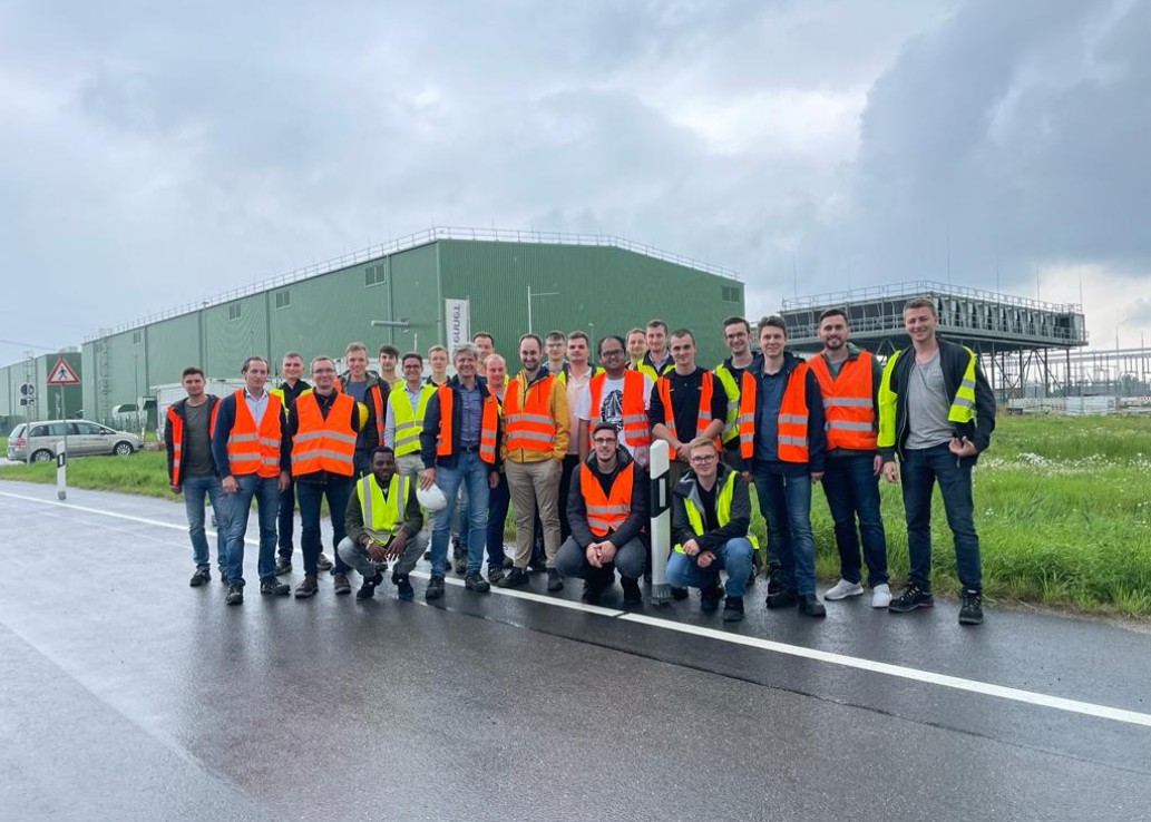 Gruppenfoto Besichtigung Firma Beumer